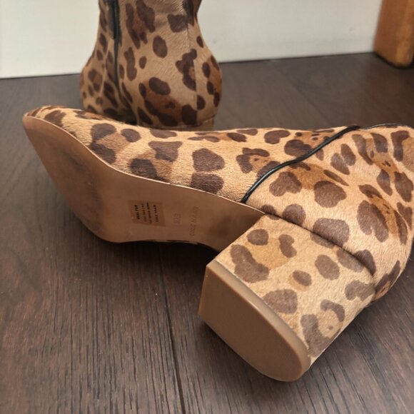 Ultra Chic Cole Haan Booties - Picture 4 of 5